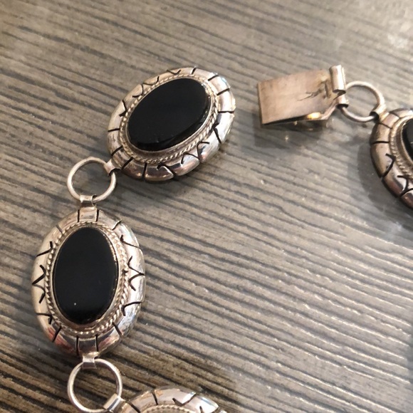 Vintage Sterling Black Silver Oval Bracelet N.C.V. - Picture 3 of 16
